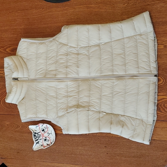 Puffer Vest, Size Small, Cream - Picture 1 of 7